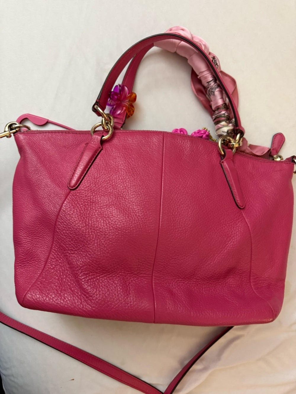 RARE Vintage Coach Small Kelsey Satchel in Fuchsia Pebble Leather - Picture 8 of 11